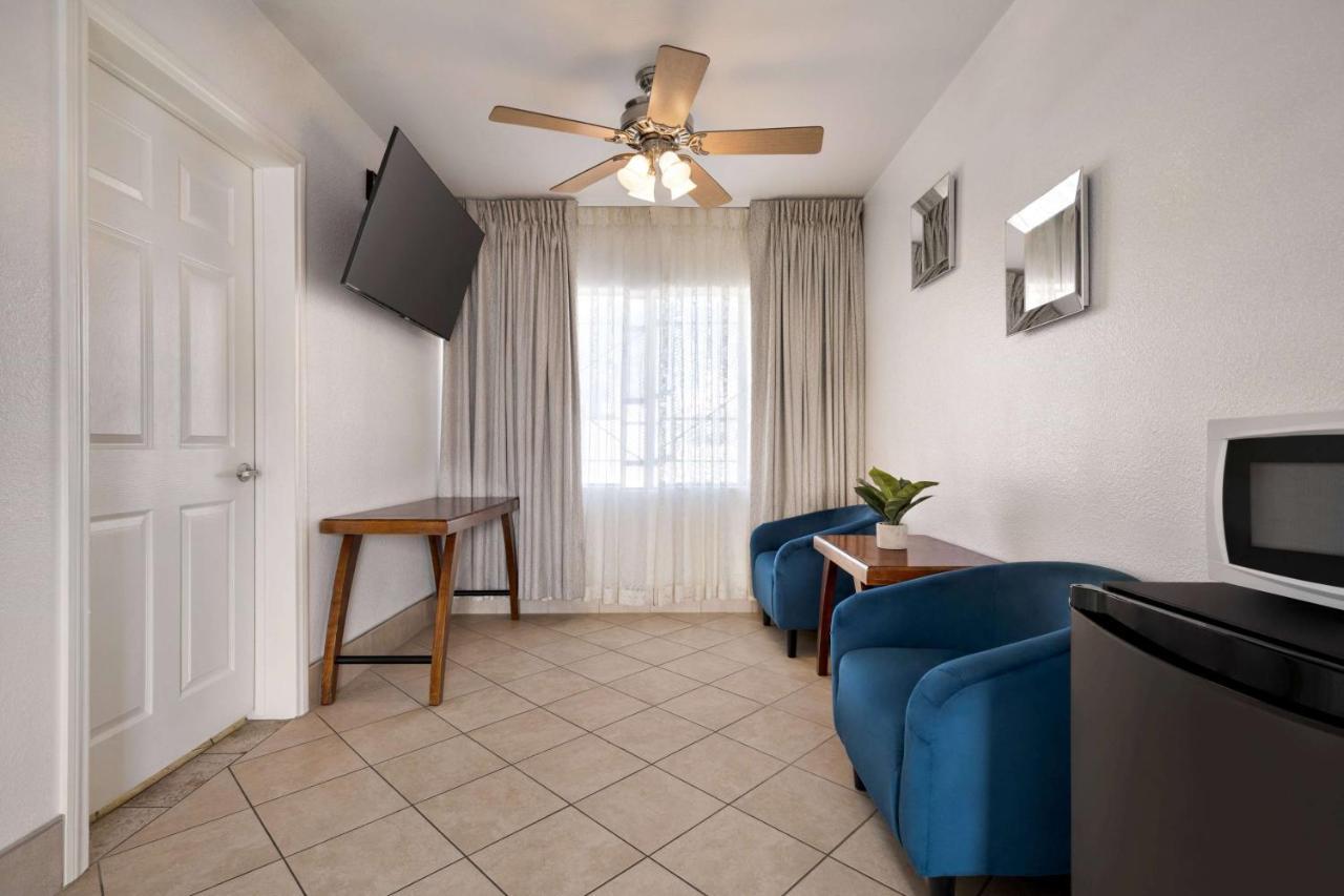 Travelodge By Wyndham Las Vegas Dış mekan fotoğraf
