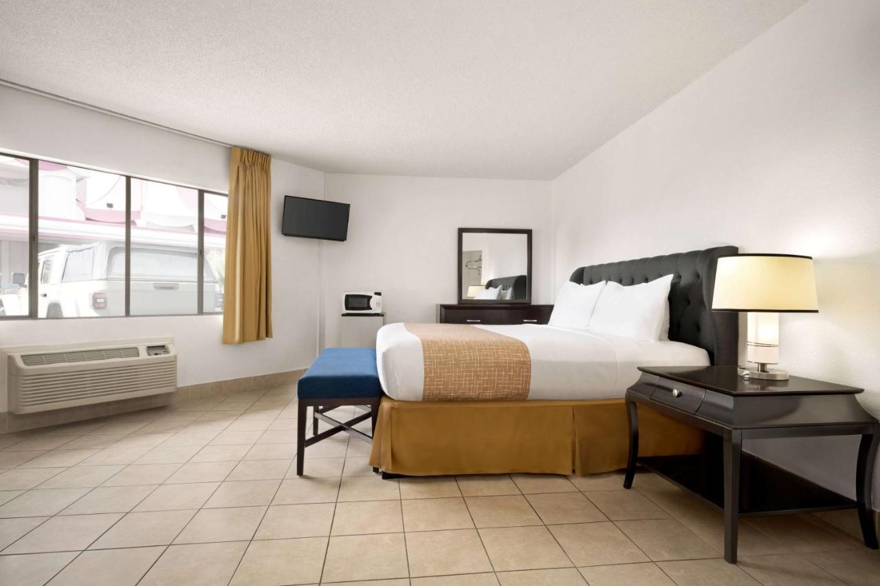 Travelodge By Wyndham Las Vegas Dış mekan fotoğraf